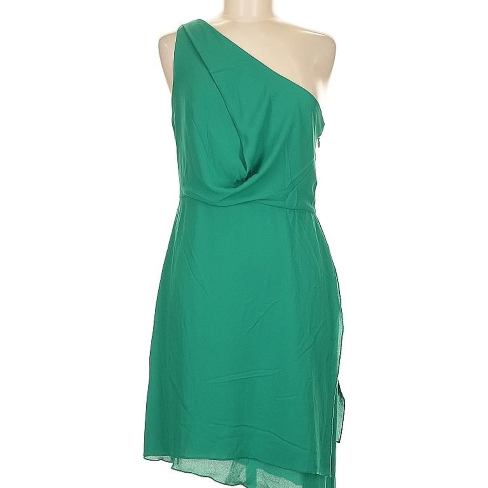 BCBG MAXAZRIA Size 02 Green One Shoulder Dress Ruffle Women Stylish Cut